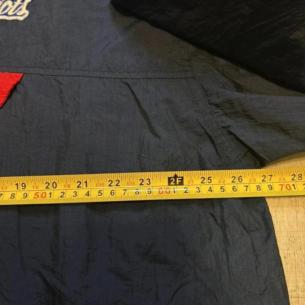 a vintage New England Patriots Pro Player anorak windbreaker‎ jacket